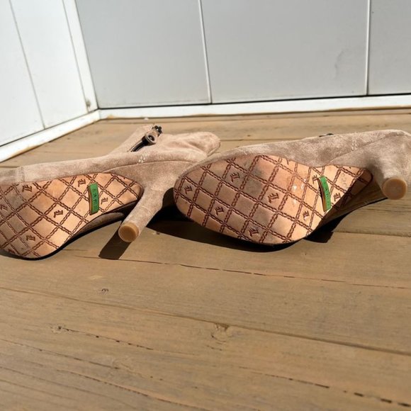 L.A.M.B. Mika Suede Booties Tan See - Picture 6 of 6